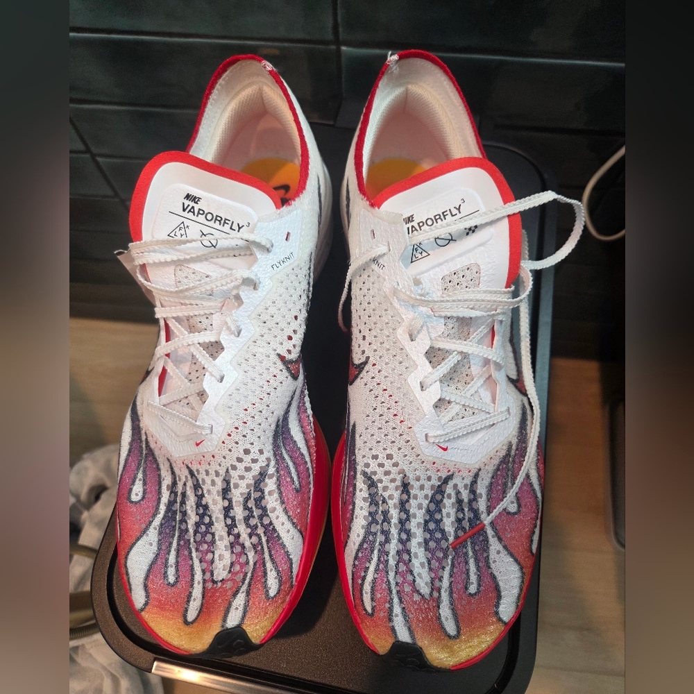 Nike Vaporfly 3 Ekiden Edition ZoomX Carbon Plate Racing Shoes - Mens 12.5